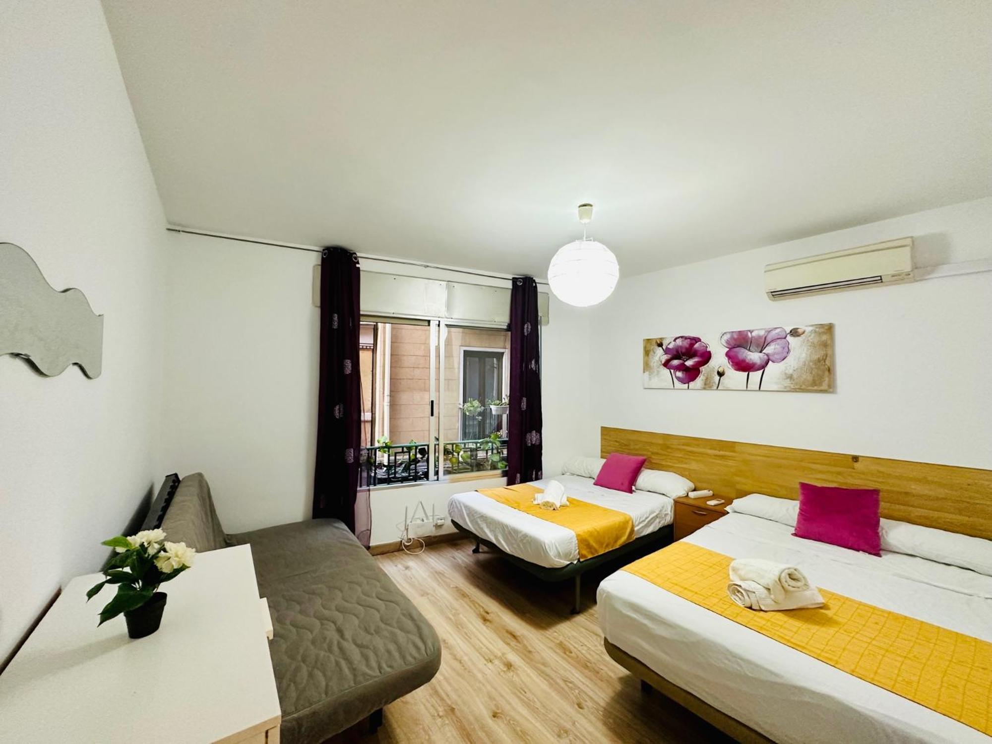 Punta Me Rooms In The Best Location Of Madrid Downtown Екстер'єр фото